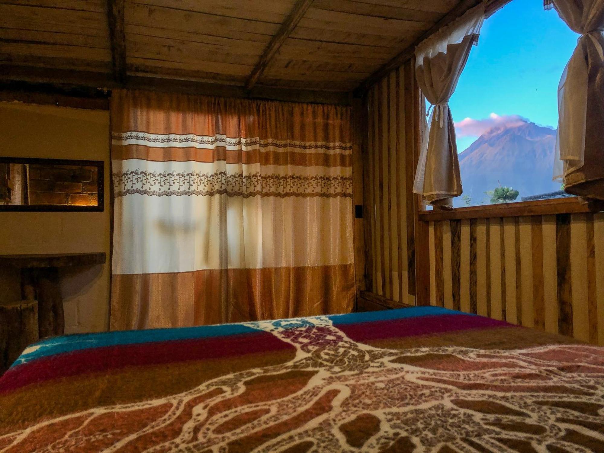 Cabanas Y Glampings Balcon Del Lago Otavalo Exterior photo