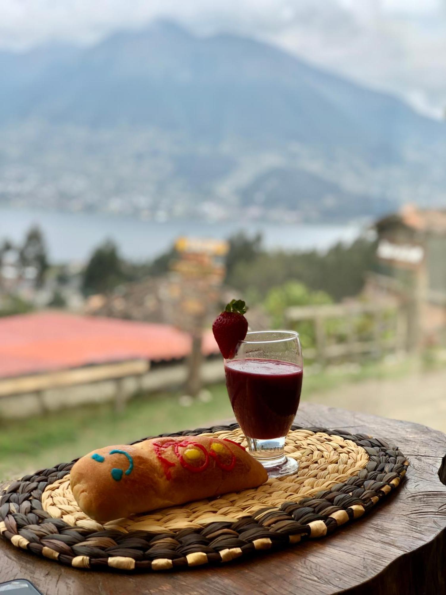 Cabanas Y Glampings Balcon Del Lago Otavalo Exterior photo